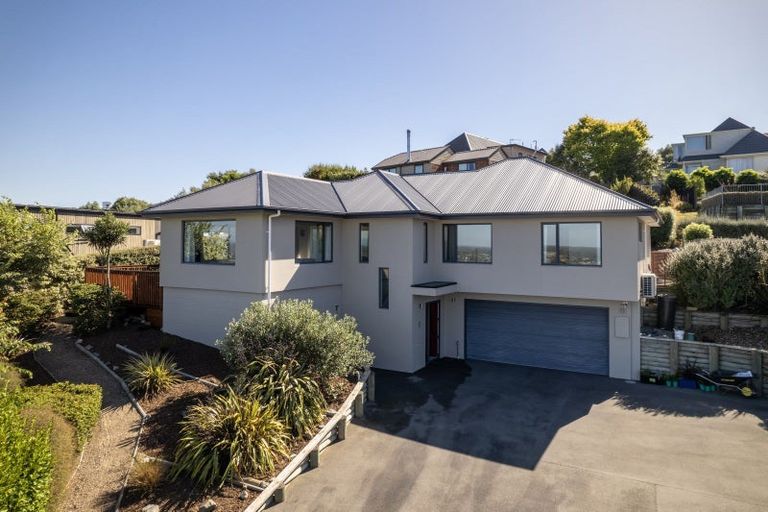 Photo of property in 8 Sedbergh Place, Westmorland, Christchurch, 8025