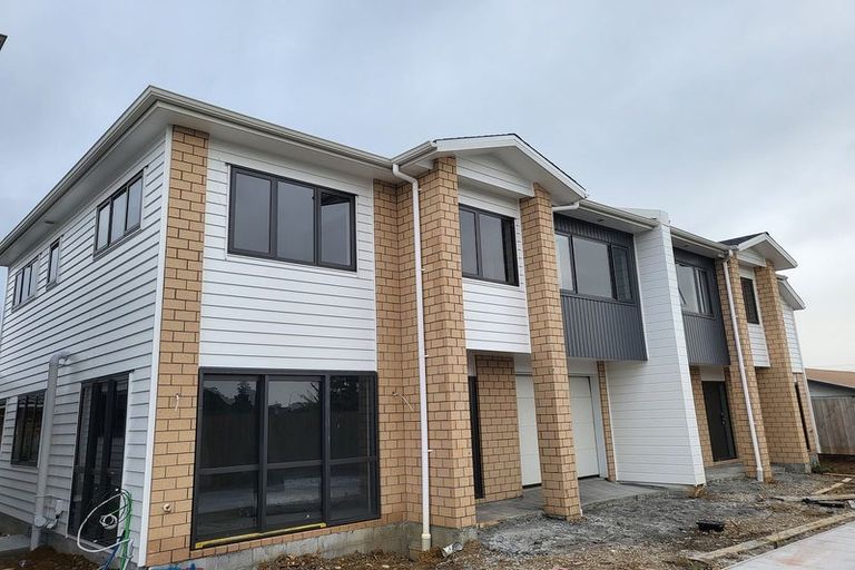 Photo of property in 23a Rogers Road, Manurewa, Auckland, 2102