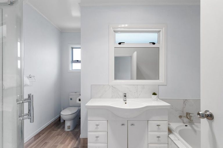 Photo of property in 155 Studholme Street, Morrinsville, 3300