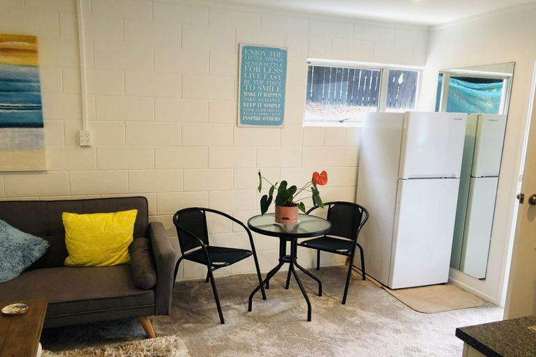 Photo of property in 591 Whangaparaoa Road, Stanmore Bay, Whangaparaoa, 0932