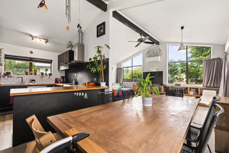 Photo of property in 16 Milton Grove, Owhata, Rotorua, 3010