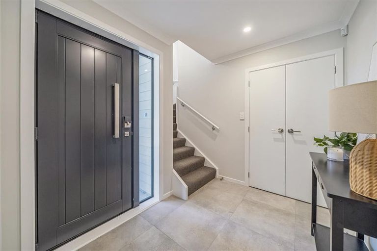 Photo of property in 44f Phillip Street, Johnsonville, Wellington, 6037