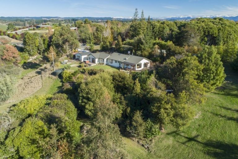 Photo of property in 346 Old Coach Road, Upper Moutere, 7173