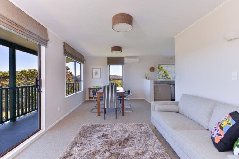 Photo of property in 157 Orangi Kaupapa Road, Northland, Wellington, 6012