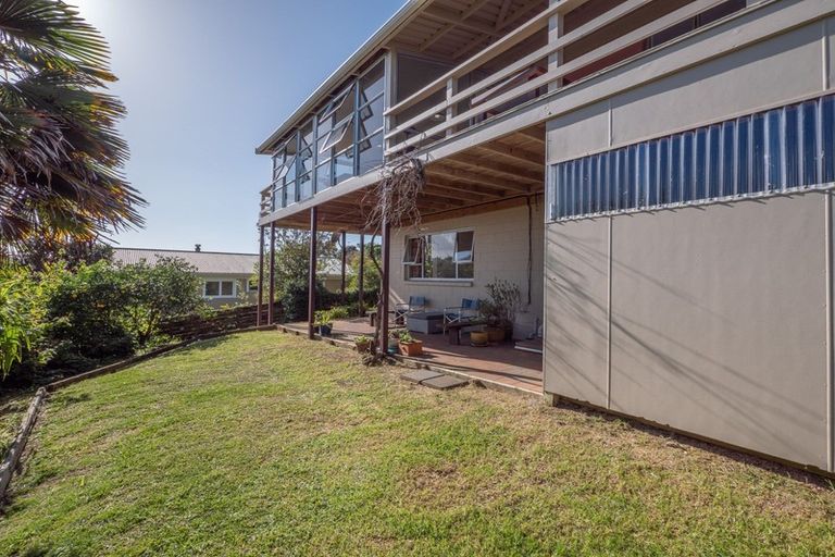Photo of property in 5 Seaview Road, Cable Bay, 0420