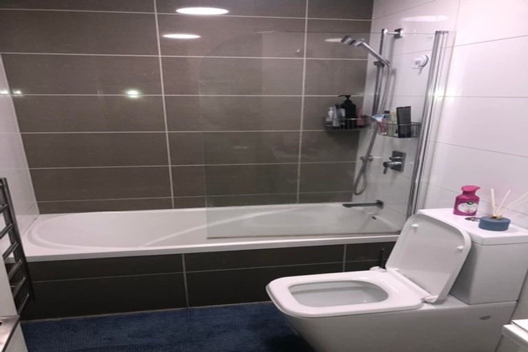 Photo of property in Masina Apartments, 301/80 Riddiford Street, Newtown, Wellington, 6021