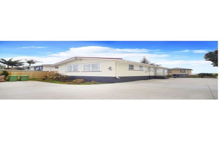 Photo of property in 57b Hepburn Road, Glendene, Auckland, 0602