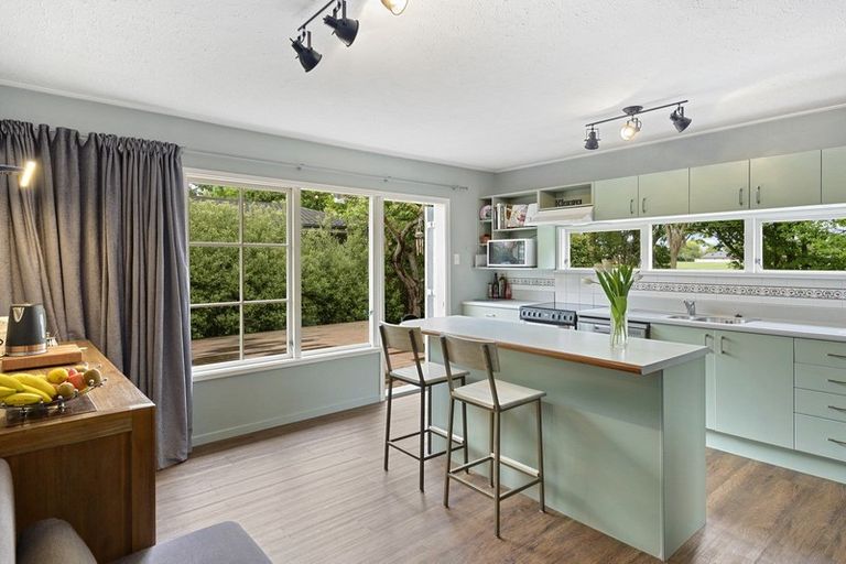 Photo of property in 12 Guinness Crescent, Ilam, Christchurch, 8041