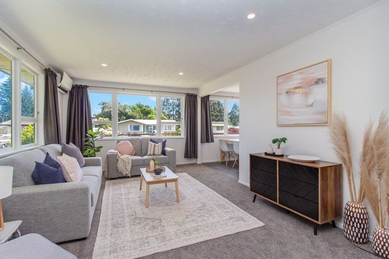 Photo of property in 5 Homedale Street, Pukehangi, Rotorua, 3015