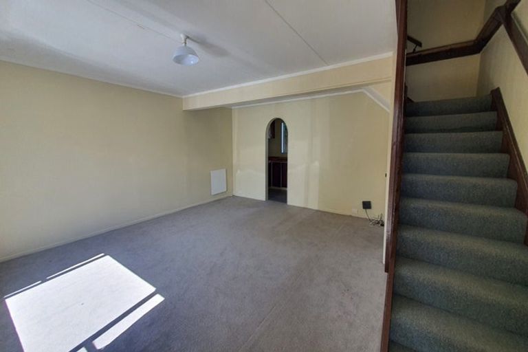 Photo of property in 9b Ironside Road, Johnsonville, Wellington, 6037