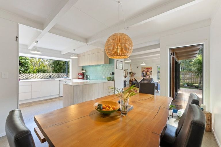 Photo of property in 44 Matai Road, Raumati South, Paraparaumu, 5032