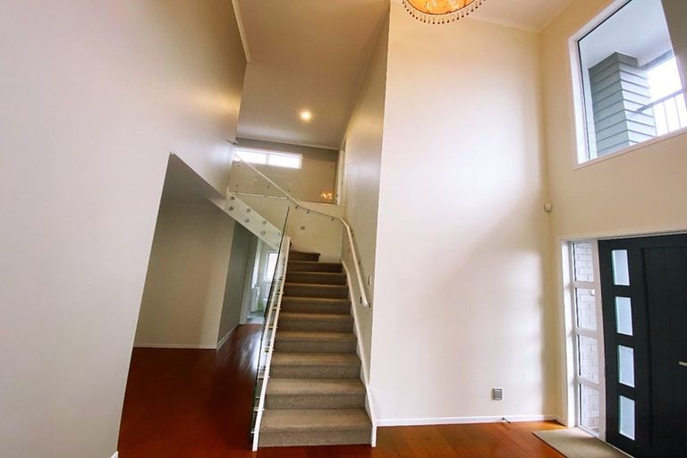 Photo of property in 16 Castleton Way, Flagstaff, Hamilton, 3210