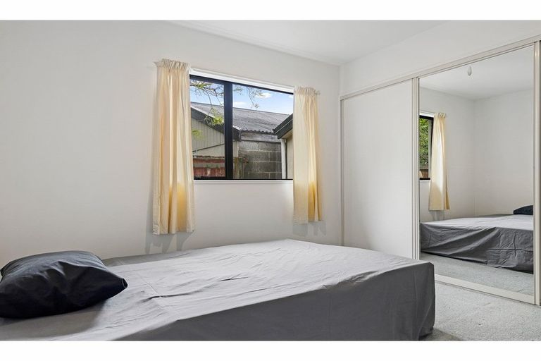 Photo of property in 2/64a Cutts Road, Russley, Christchurch, 8042