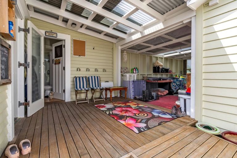Photo of property in 62 Norton Street, Te Kopuru, 0391