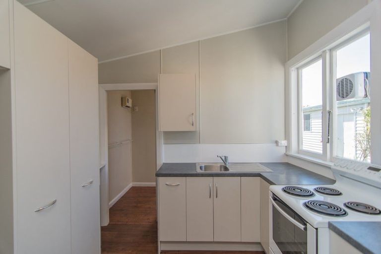 Photo of property in 17 Baker Street, West End, Timaru, 7910