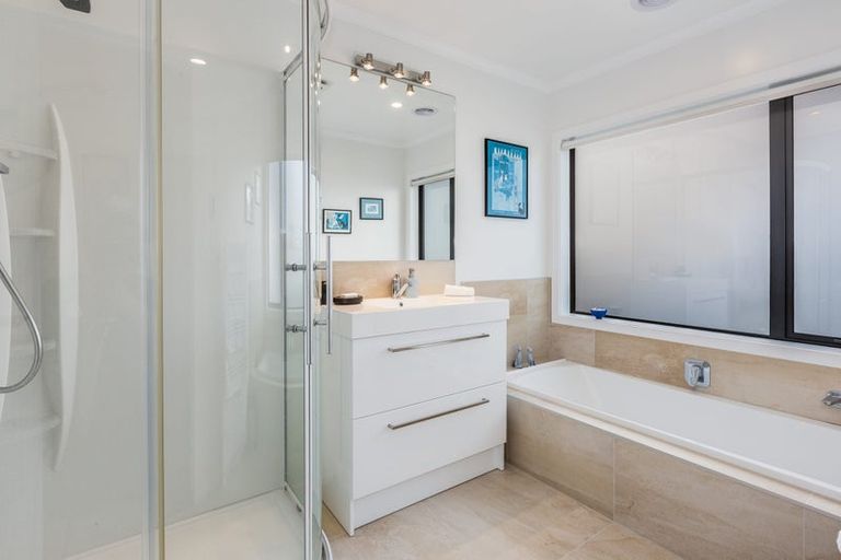 Photo of property in 24 Margaret Shields Avenue, Aotea, Porirua, 5024