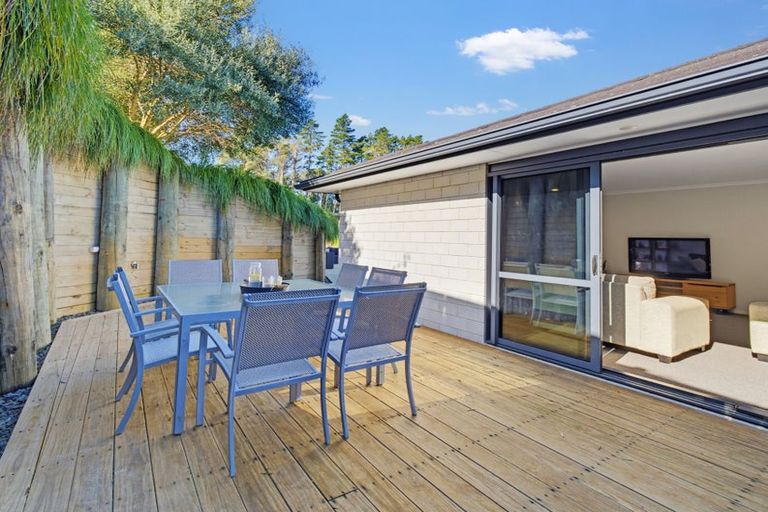 Photo of property in 45 Sereno Vista, Bellevue, Tauranga, 3110
