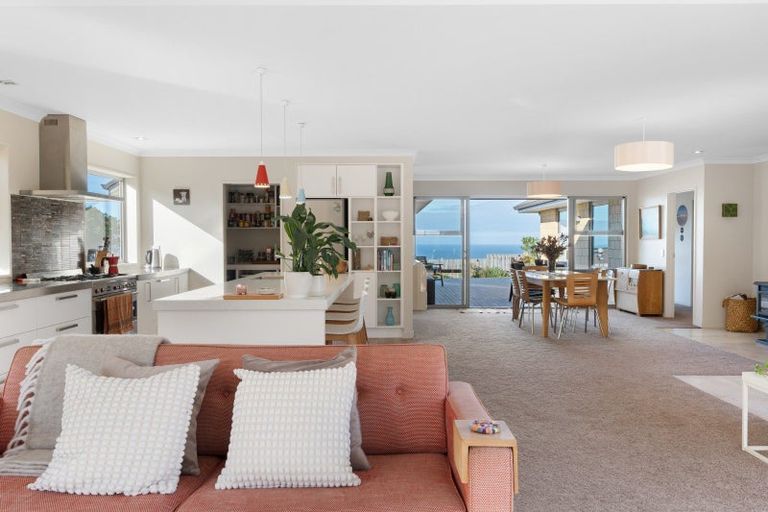 Photo of property in 37 Highgrove, Saint Clair, Dunedin, 9012