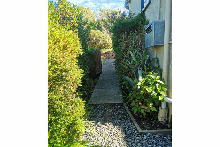 Photo of property in 51 Manapouri Street, Ravensbourne, Dunedin, 9022
