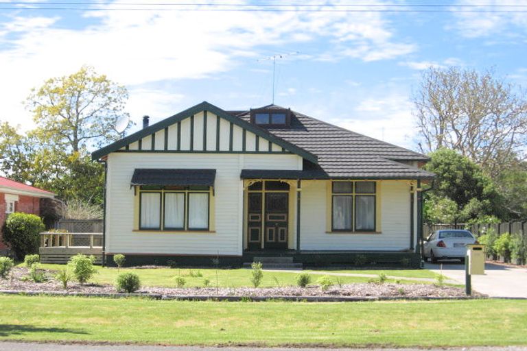 Photo of property in 215 Harris Street, Inner Kaiti, Gisborne, 4010