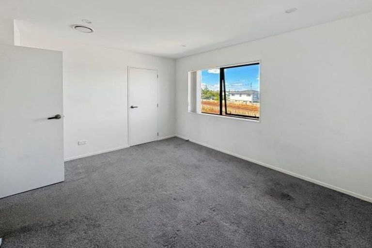 Photo of property in 39b Soaring Bird Drive, Takanini, 2112
