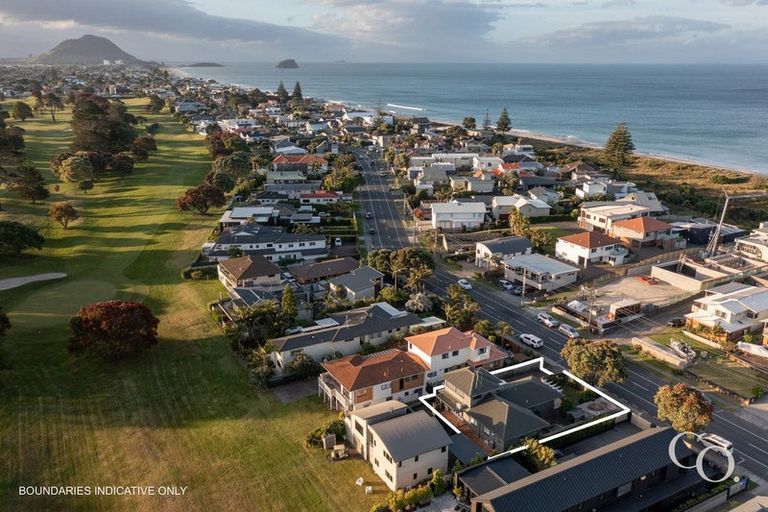 Photo of property in 208 Oceanbeach Road, Mount Maunganui, 3116