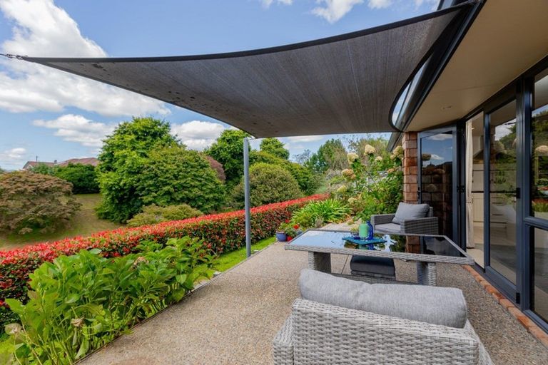 Photo of property in 19 Horsley Grove, Pyes Pa, Tauranga, 3112