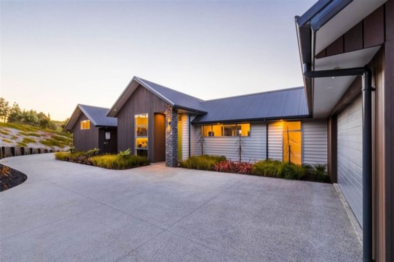 Photo of property in 53 Hauora Lane, Waitoki, Kaukapakapa, 0871