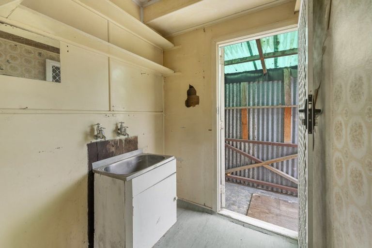 Photo of property in 98 Geddis Avenue, Maraenui, Napier, 4110