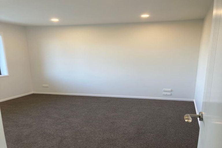 Photo of property in 6d O'halloran Road, Howick, Auckland, 2014