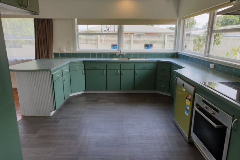 Photo of property in 43d Braid Road, St Andrews, Hamilton, 3200