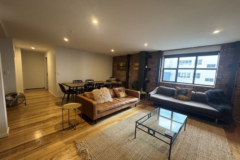 Photo of property in Bond Store Apartments, 8k Egmont Street, Te Aro, Wellington, 6011