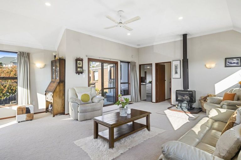 Photo of property in 2 Connell Street, Waverley, Dunedin, 9013