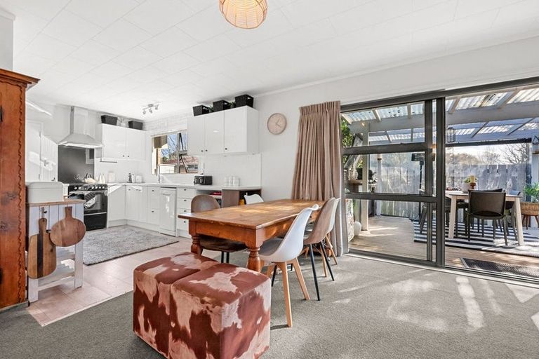 Photo of property in 210a Te Moana Road, Waikanae, 5036