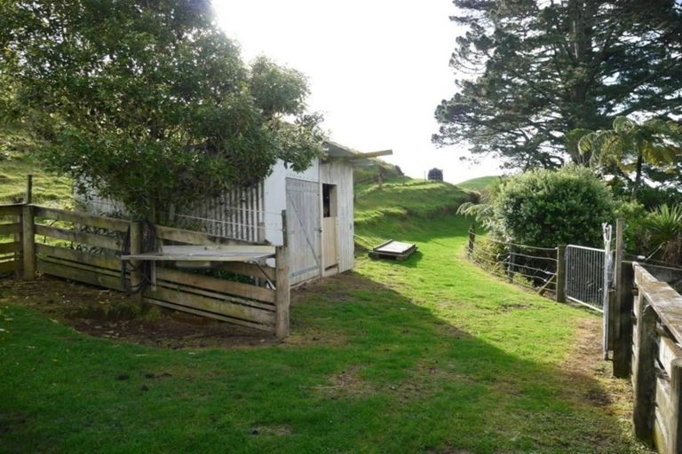Photo of property in 15 Hurworth Road, Hurworth, New Plymouth, 4371
