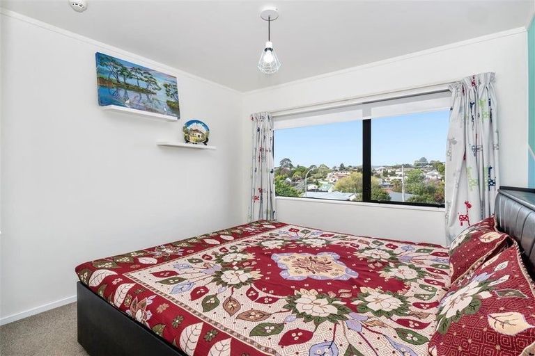 Photo of property in 37 Poike Road, Hairini, Tauranga, 3112