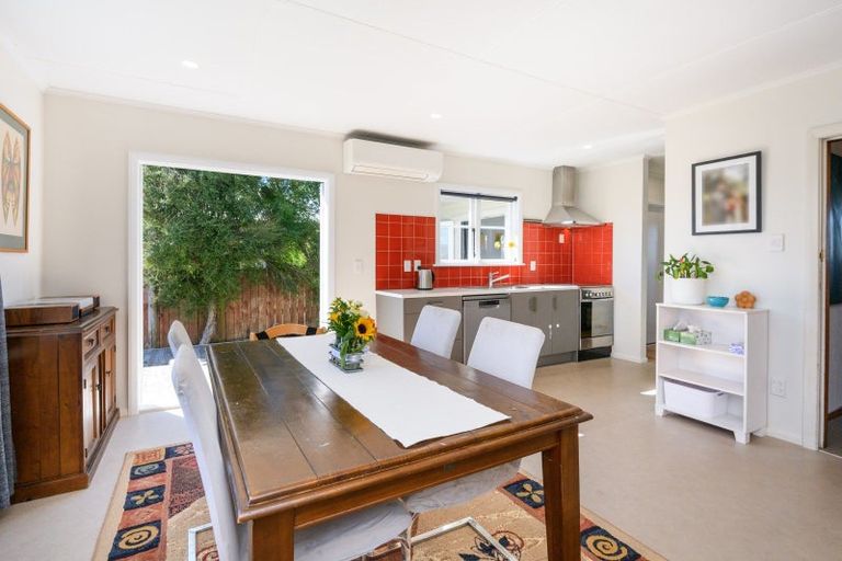 Photo of property in 11 Ngaire Street, Longburn, Palmerston North, 4412