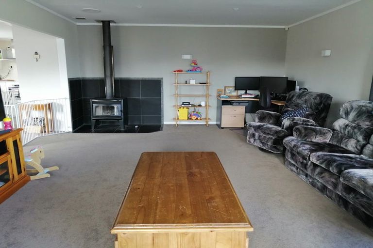 Photo of property in 16 Johnson Street, Bulls, 4818