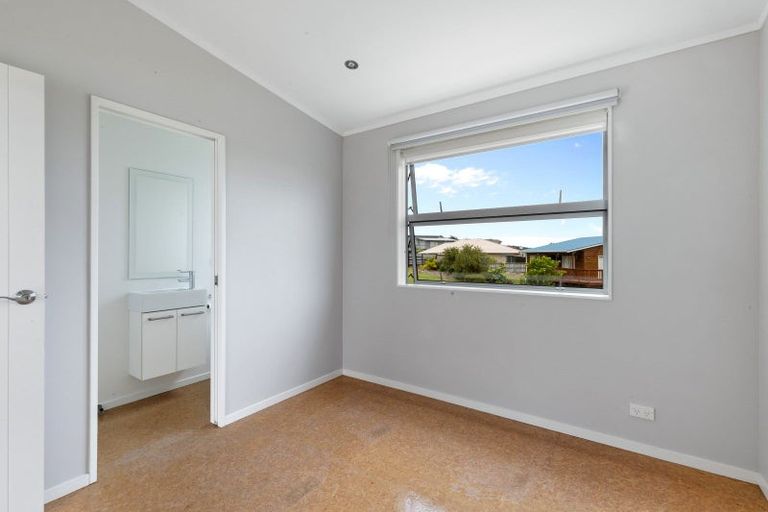 Photo of property in 37 Driftwood Place, Mangawhai Heads, Mangawhai, 0505