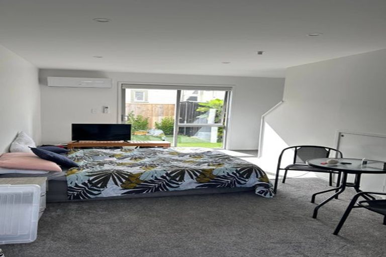 Photo of property in 4/11 Cressy Street, Waterloo, Lower Hutt, 5011