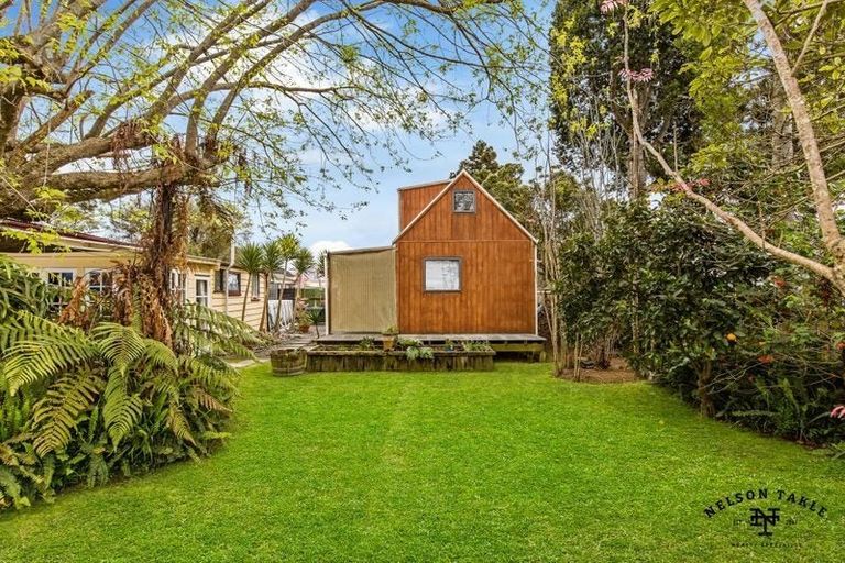 Photo of property in 120 Settlement Road, Papakura, 2110