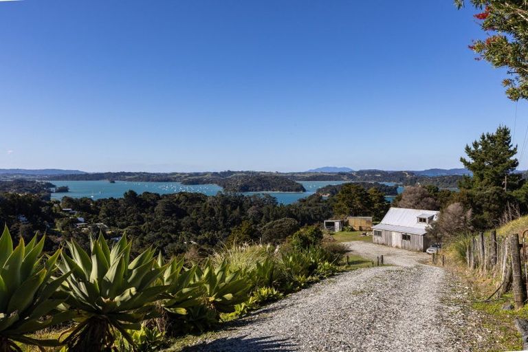 Photo of property in 11 Ngarewa Drive, Mahurangi West, Warkworth, 0983