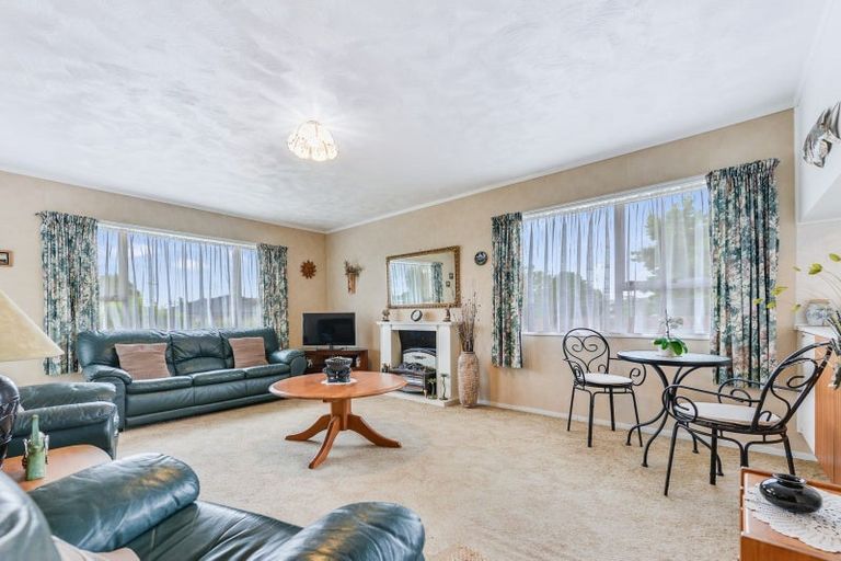 Photo of property in 414 Kahikatea Drive, Dinsdale, Hamilton, 3204