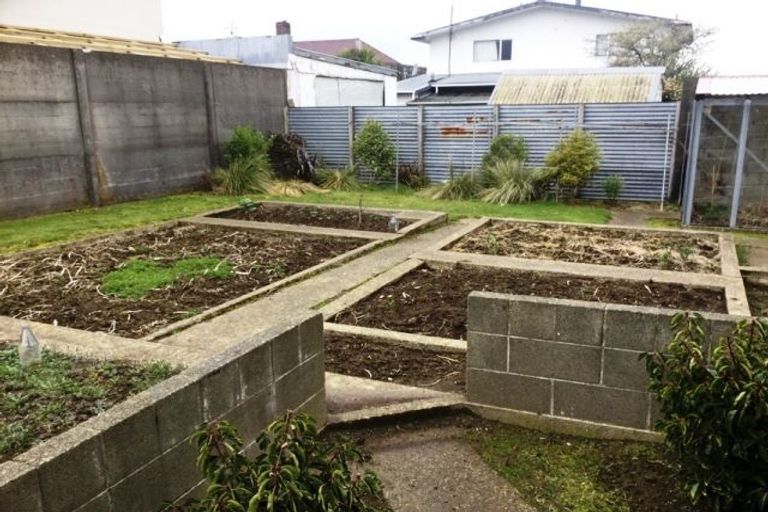 Photo of property in 75 Macmaster Street, Richmond, Invercargill, 9810