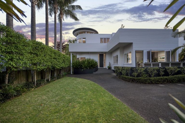 Photo of property in 3 Minnehaha Avenue, Takapuna, Auckland, 0622