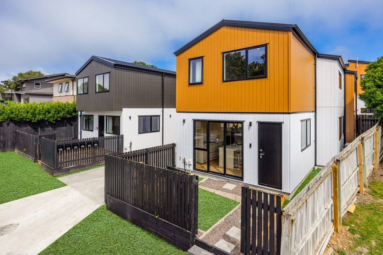 Photo of property in 6a Broadview Place, Howick, Auckland, 2014