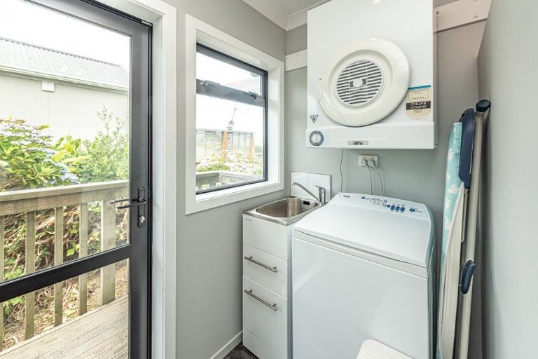 Photo of property in 21 Sunset Parade, Kai Iwi, Whanganui, 4574