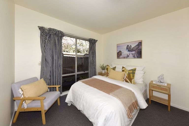 Photo of property in 1/49b Withells Road, Avonhead, Christchurch, 8042