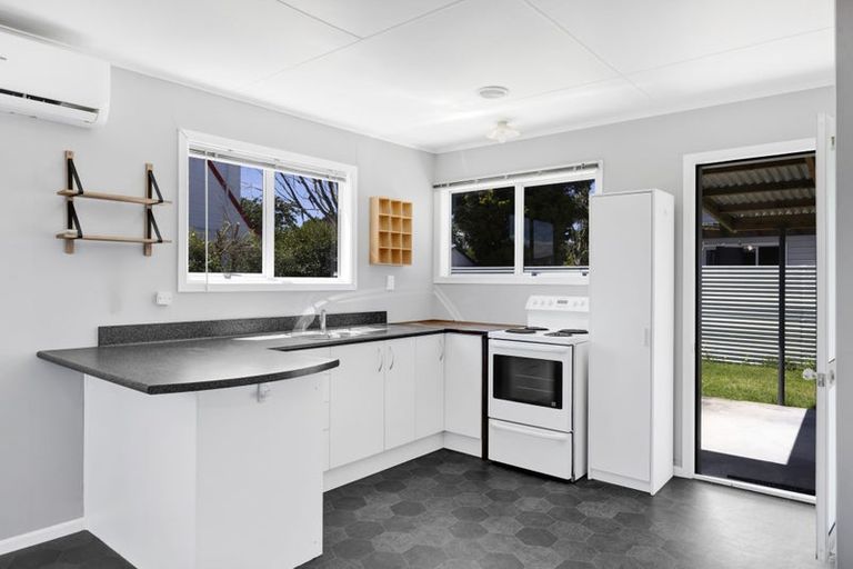 Photo of property in 64 Ketemarae Road, Normanby, Hawera, 4614