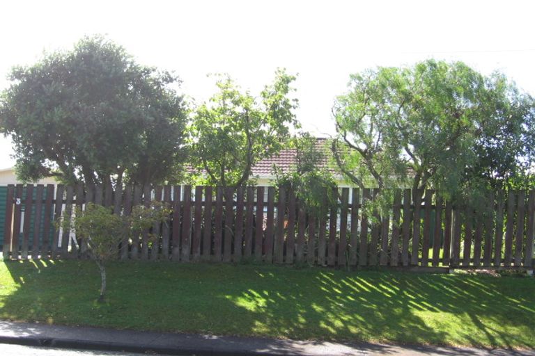 Photo of property in 3 Bittern Place, Henderson, Auckland, 0610